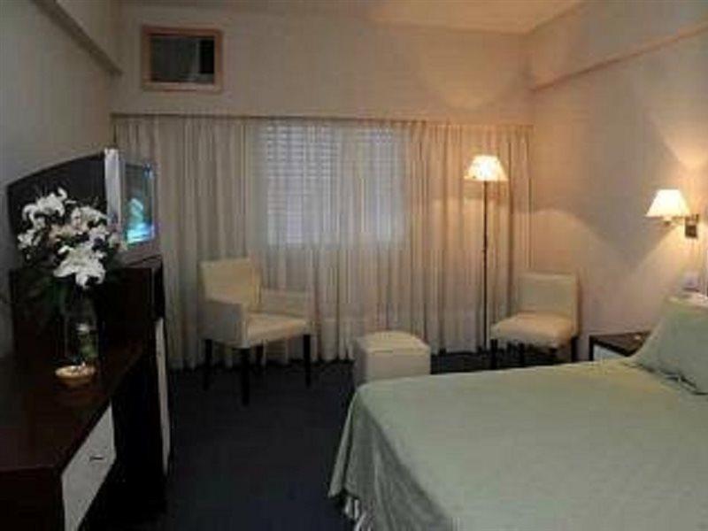 Los Tilos Hotel Y Spa By Cph Villa Carlos Paz Buitenkant foto