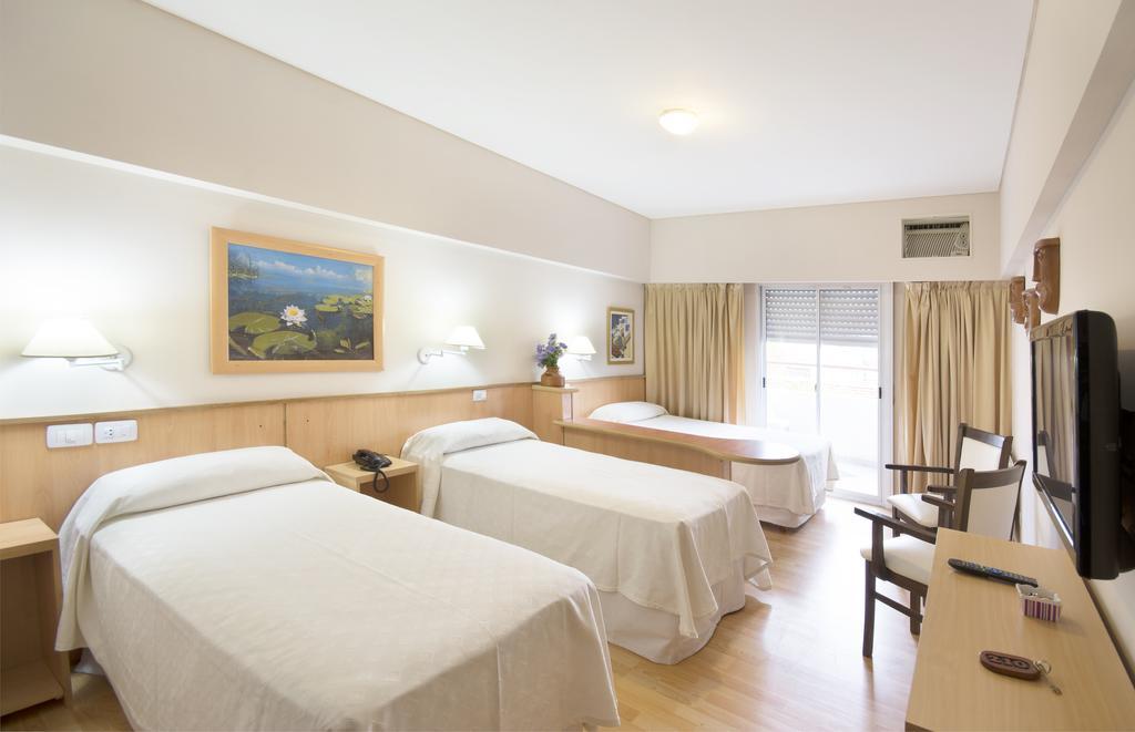 Los Tilos Hotel Y Spa By Cph Villa Carlos Paz Buitenkant foto