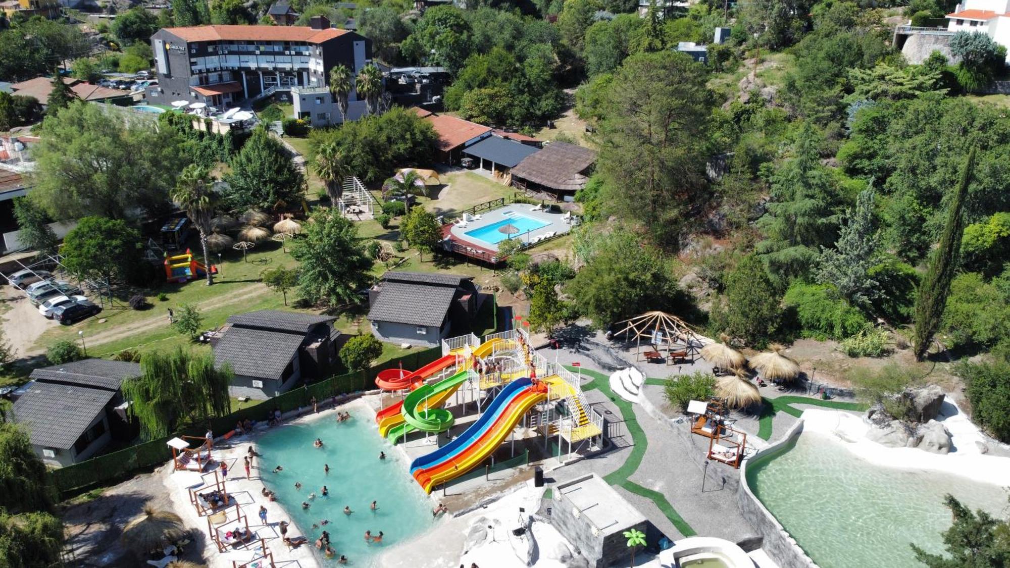 Los Tilos Hotel Y Spa By Cph Villa Carlos Paz Buitenkant foto